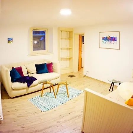 Gemütliche 3-ZKB WC SouterrainWohnung in Bestlage Hamburg Exterior foto