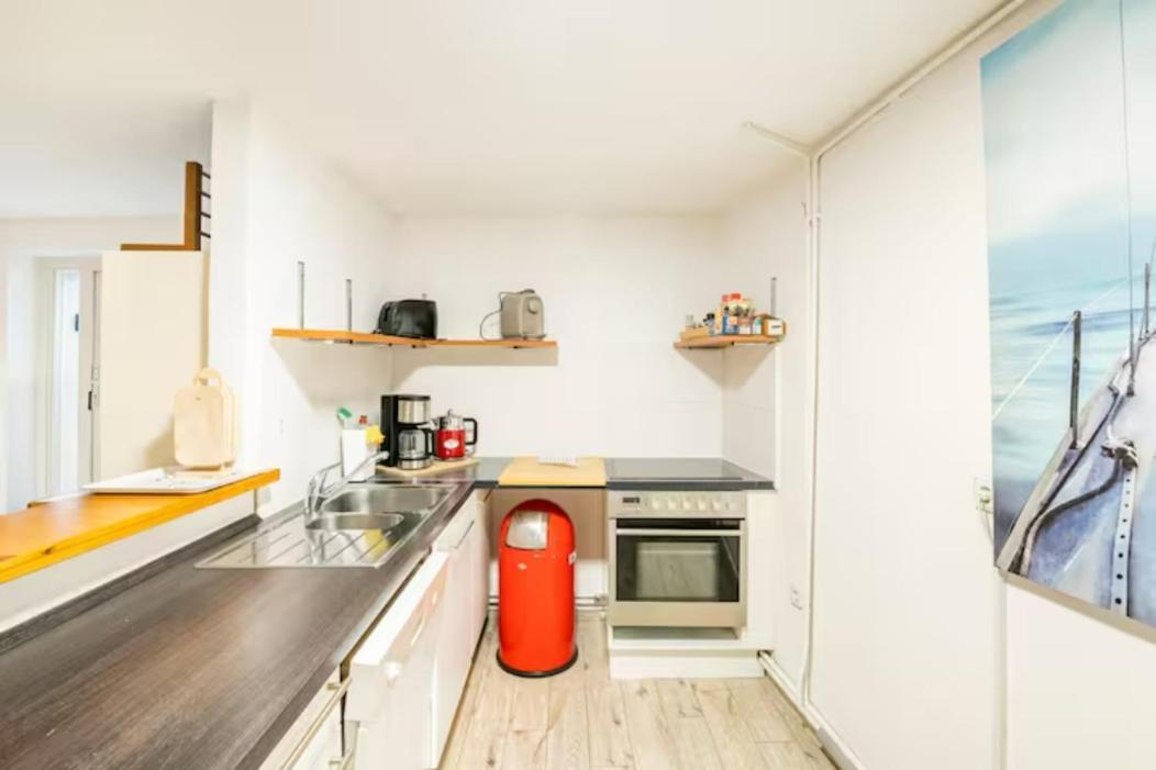 Apartment Gemütliche 3-zkb Wc Souterrainwohnung In Bestlage