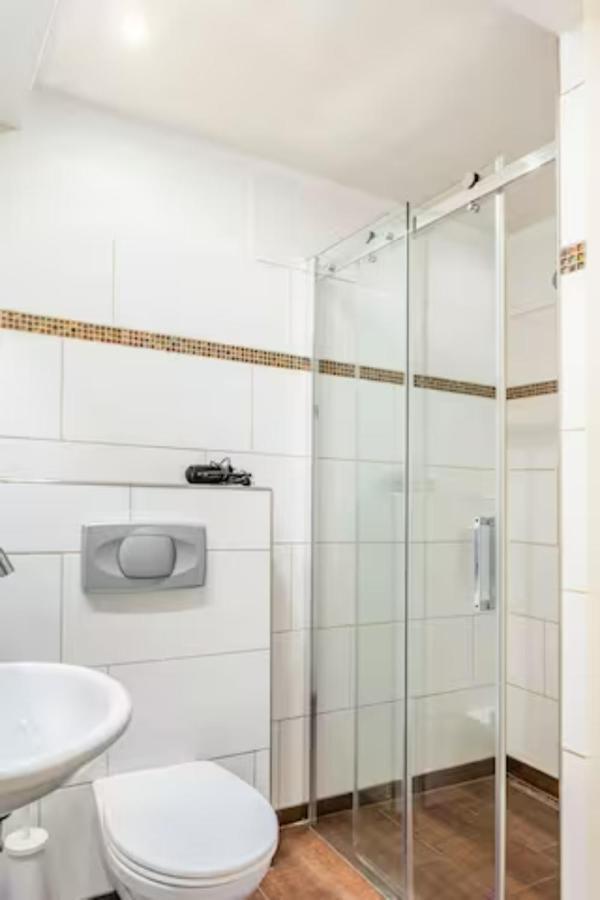 Apartment Gemütliche 3-zkb Wc Souterrainwohnung In Bestlage Hamburg
